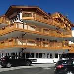 A Casa Saphir Appartement-hotel Apartman