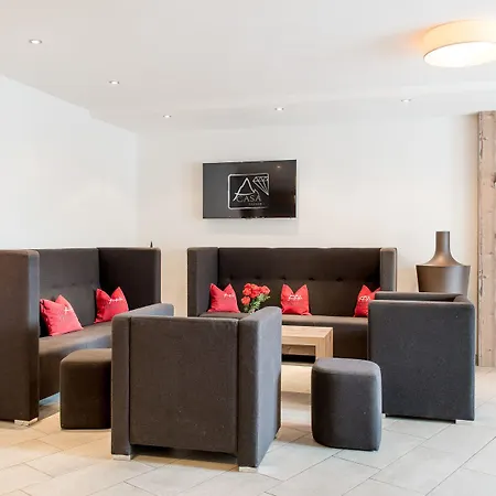 卡萨沙非尔公寓酒店