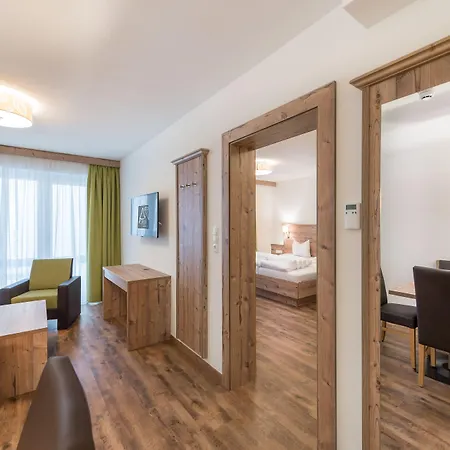 卡萨沙非尔公寓酒店