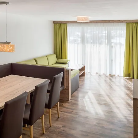 Daire A Casa Saphir Appartement-hotel *