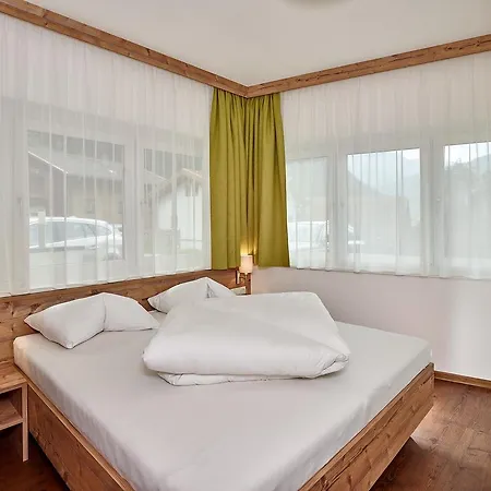 A Casa Saphir Appartement-hotel Daire *