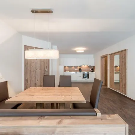 A Casa Saphir Appartement-hotel * Solden