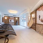 A Casa Saphir Appartement-hotel * Ζόλντεν